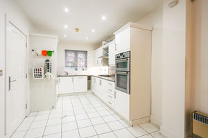 Photo 27- click for photo gallery